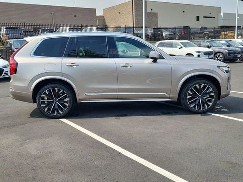 New 2026 Volvo XC90 T8 Plus w/ Protection Package Premier image 6