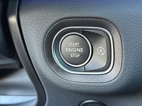 New 2026 Mercedes-Benz GLS 580 4MATIC image 30