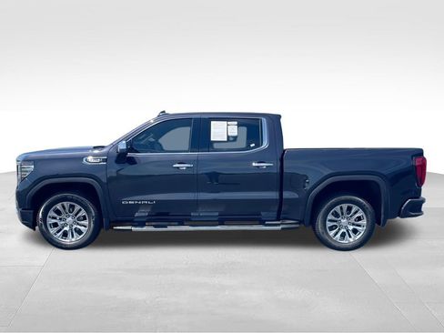 Used 2024 GMC Sierra 1500 Denali w/ Technology Package AWD/4WD image 5