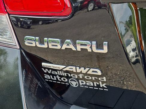 Used 2011 Subaru Legacy 2.5i Premium AWD/4WD image 29