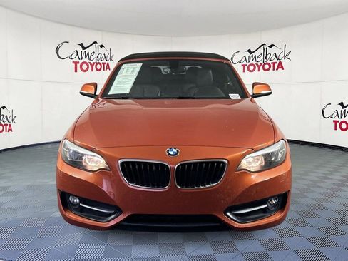 Used 2017 BMW 230i Convertible image 3