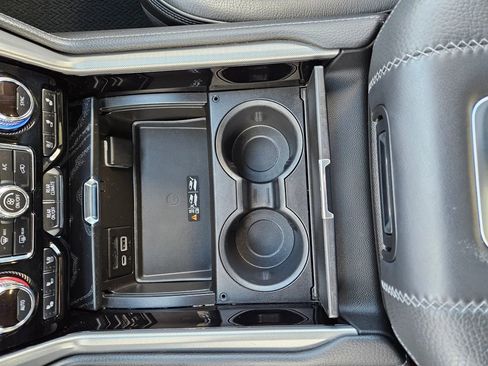 Used 2021 GMC Yukon Denali w/ Denali Ultimate Package image 18