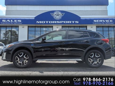Used 2019 Subaru Crosstrek Hybrid w/ Moonroof Package w/Navigation AWD/4WD image 1