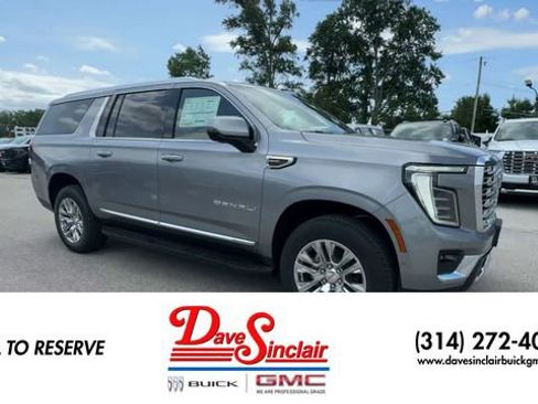 New 2026 GMC Yukon XL Denali AWD/4WD image 2