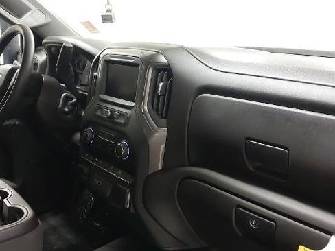 New 2026 Chevrolet Silverado 2500 Custom w/ Custom Value Package image 29