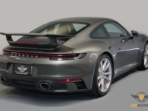 Used 2021 Porsche 911 Carrera image 6