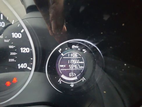 Used 2016 Honda HR-V EX image 13