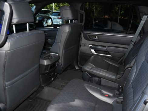 Certified 2025 Toyota Sequoia Platinum AWD/4WD image 19