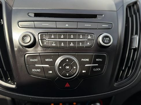 Used 2017 Ford Escape S FWD image 20