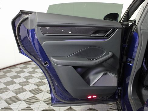 Used 2025 Porsche Macan Turbo Electric image 32