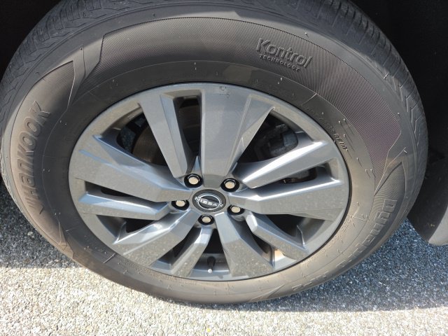 Used 2025 Nissan Pathfinder S AWD/4WD image 13