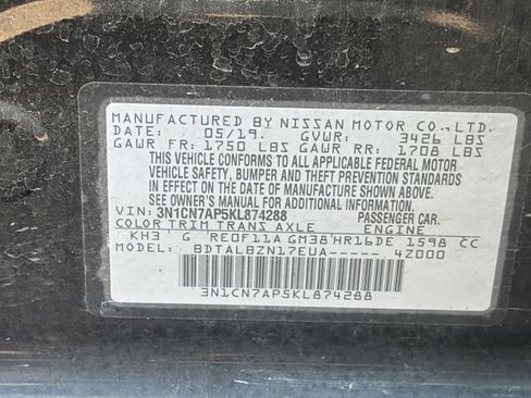 Used 2019 Nissan Versa SV FWD image 15