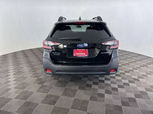Used 2023 Subaru Outback Premium AWD/4WD image 6