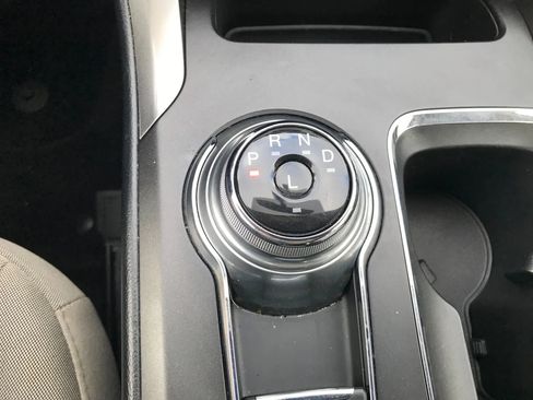 Used 2017 Ford Fusion S image 27