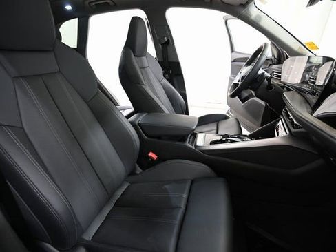 Used 2025 Audi Q5 Premium Plus w/ Premium Plus AWD/4WD image 27