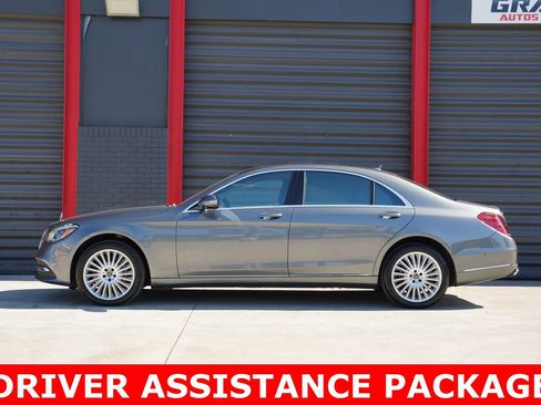 Used 2020 Mercedes-Benz S 560 4MATIC Sedan image 4
