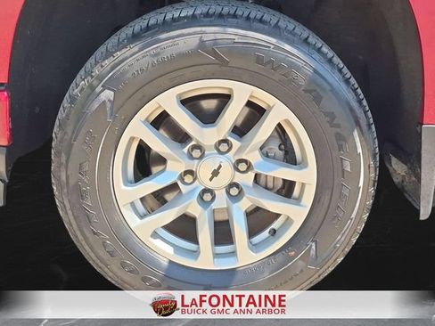 Used 2019 Chevrolet Silverado 1500 RST w/ All-Star Edition AWD/4WD image 31