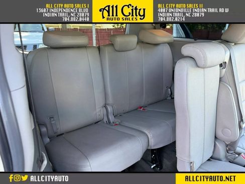 Used 2015 Toyota Sienna XLE Premium FWD image 21