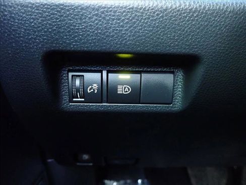 Used 2025 Toyota RAV4 LE AWD/4WD image 21