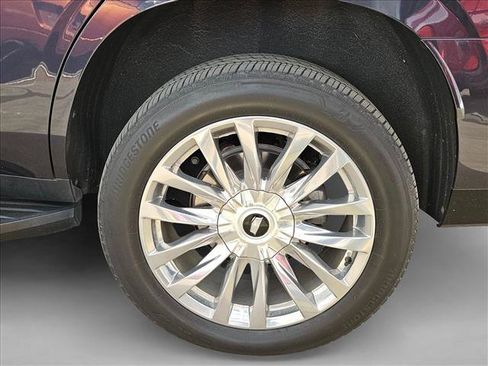 Certified 2023 Cadillac Escalade Premium Luxury AWD/4WD image 20