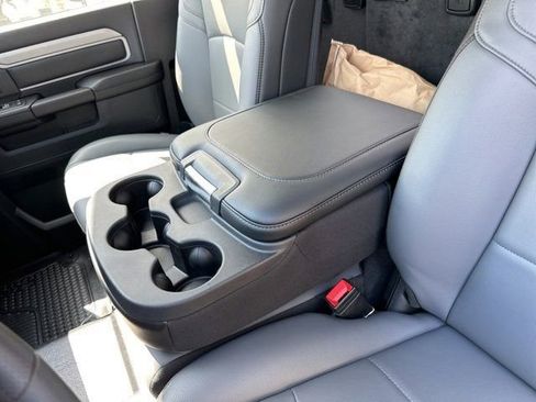 New 2024 RAM 3500 Tradesman image 20