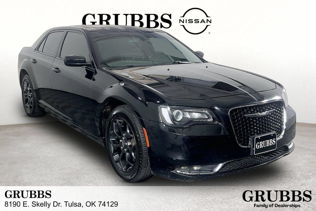 Used 2019 Chrysler 300 S AWD/4WD image 1