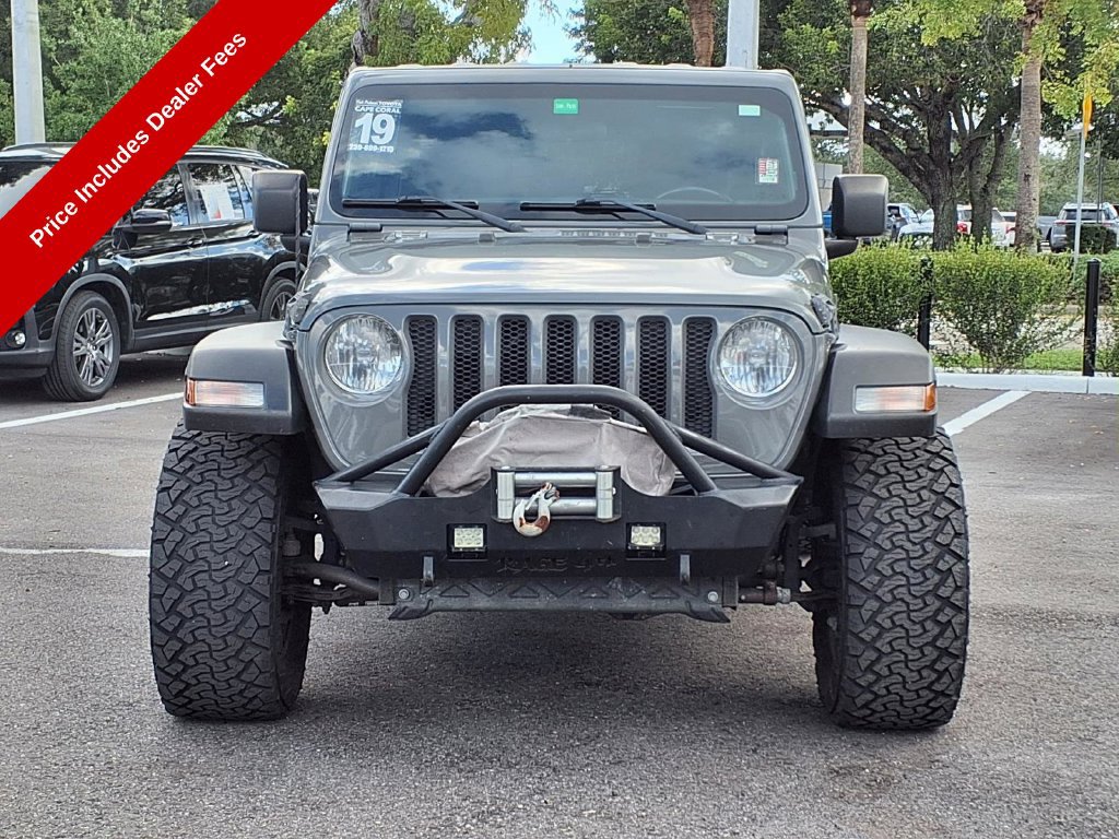 Used 2019 Jeep Wrangler Unlimited Sport S AWD/4WD image 3
