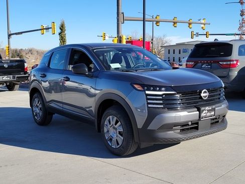 New 2026 Nissan Kicks S image 4