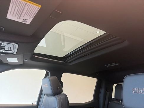 New 2026 Chevrolet Silverado 1500 High Country image 15