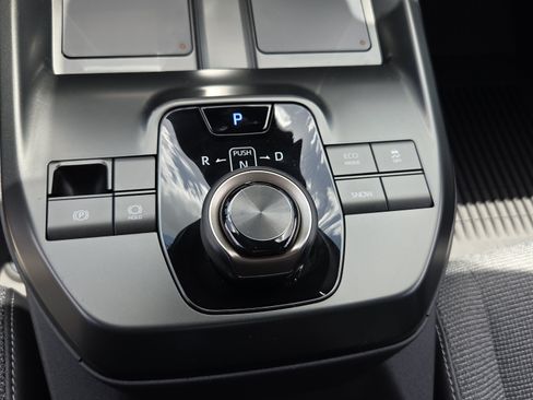 Used 2026 Toyota bZ FWD image 13