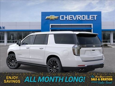 New 2025 Chevrolet Suburban High Country image 3