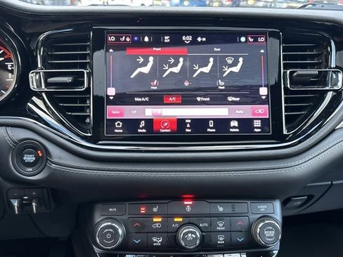 Used 2021 Dodge Durango GT image 31