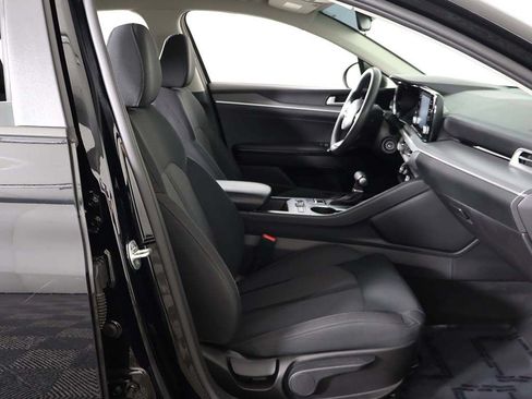 Used 2021 Kia K5 LX FWD image 29