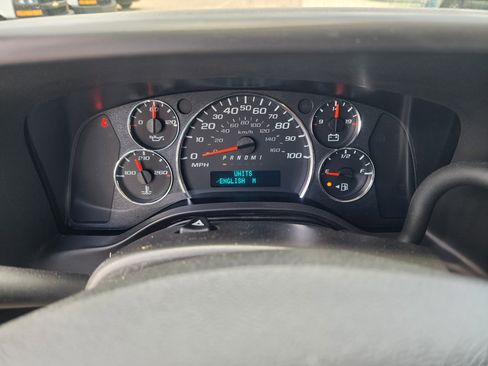 New 2025 Chevrolet Express 2500 w/ Driver Convenience Package image 34