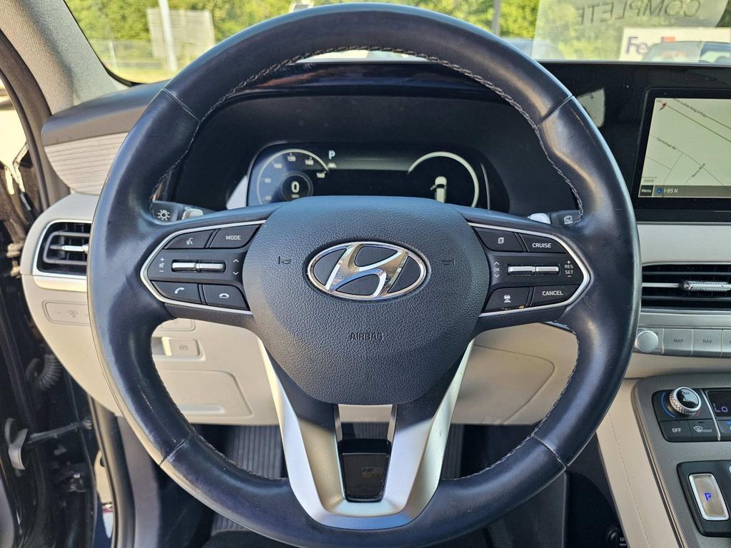 Used 2022 Hyundai Palisade Limited FWD image 26