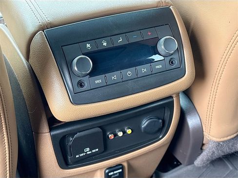 Used 2016 Buick Enclave Premium w/ Experience Buick Package image 28