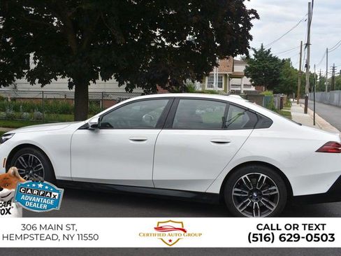 Used 2026 BMW 530i RWD image 5