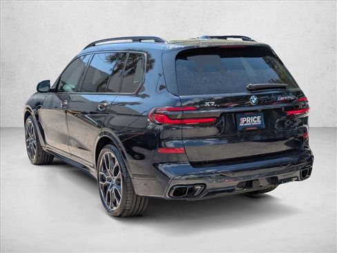Used 2025 BMW X7 M60i AWD/4WD image 8