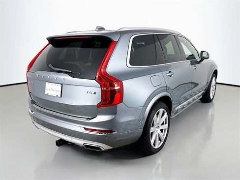 Used 2017 Volvo XC90 T6 Inscription w/ Vision Package image 9