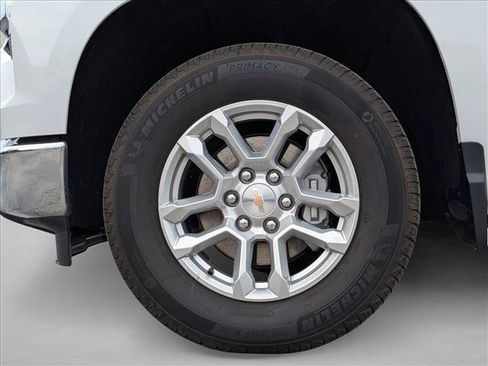 New 2026 Chevrolet Silverado 1500 LT RWD image 18