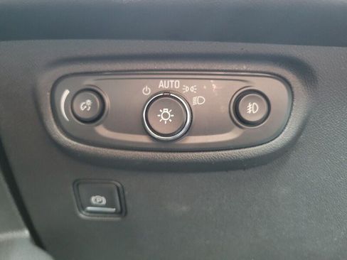 Used 2024 GMC Terrain SLT FWD image 20