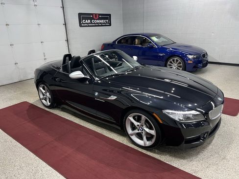 Used 2015 BMW Z4 sDrive35is image 10