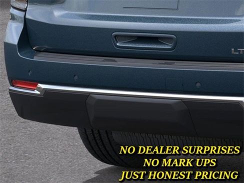 New 2026 Chevrolet Suburban LT w/ Comfort Package image 14