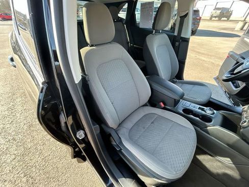 Used 2022 Ford Escape SE w/ SE Sport Appearance Package image 26