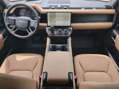 New 2026 Land Rover Defender 110 X-Dynamic SE AWD/4WD image 14
