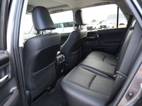 Used 2021 Toyota 4Runner Venture w/ Moonroof Package image 15