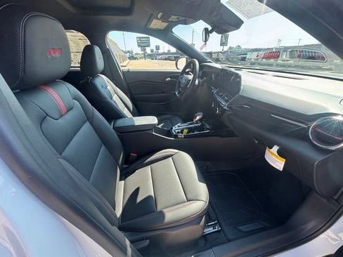 New 2026 Chevrolet Trax RS w/ Sunroof Package FWD image 16