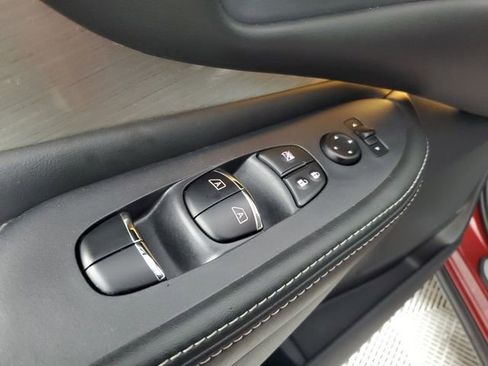 Used 2018 Nissan Murano SL w/ Cargo Package image 20