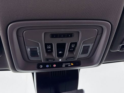 Used 2024 GMC Sierra 1500 Denali w/ Denali Reserve Package image 16