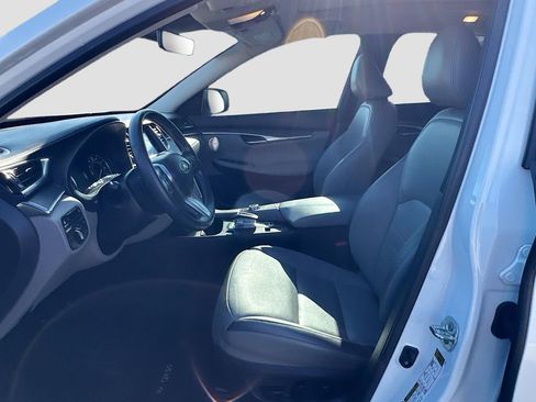 Used 2023 INFINITI QX50 Luxe image 10